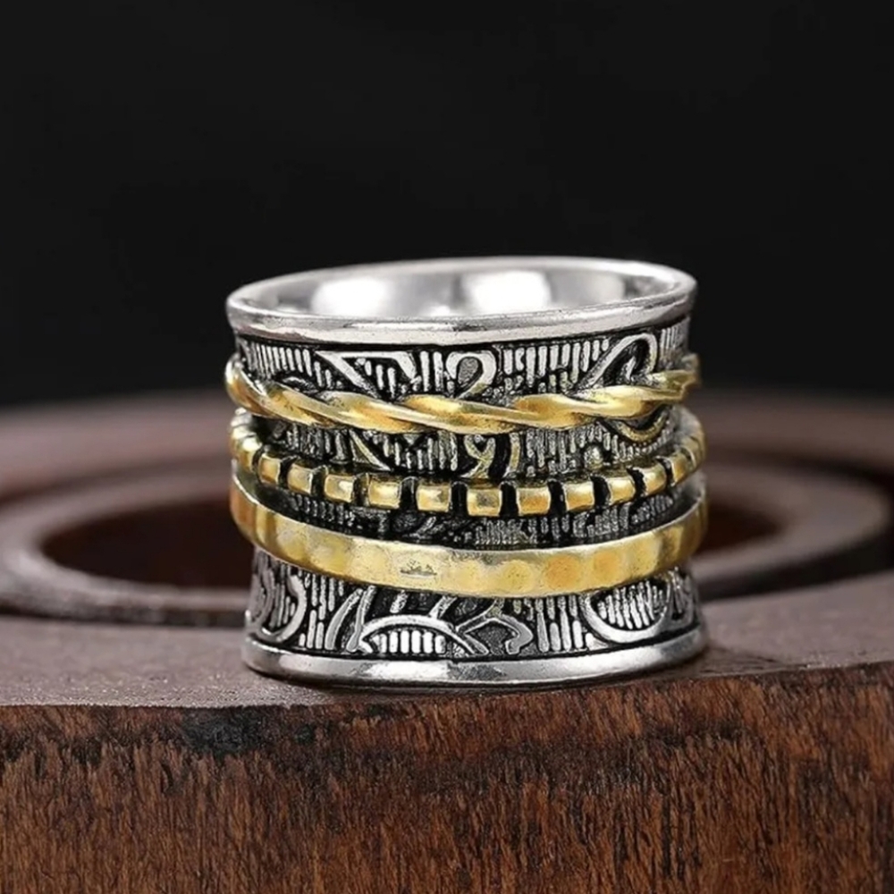 Geometric Fidget Ring - Picture 4 of 9